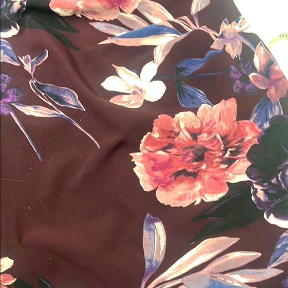 Elegant Floral Purple Dress - Picture 9 of 9